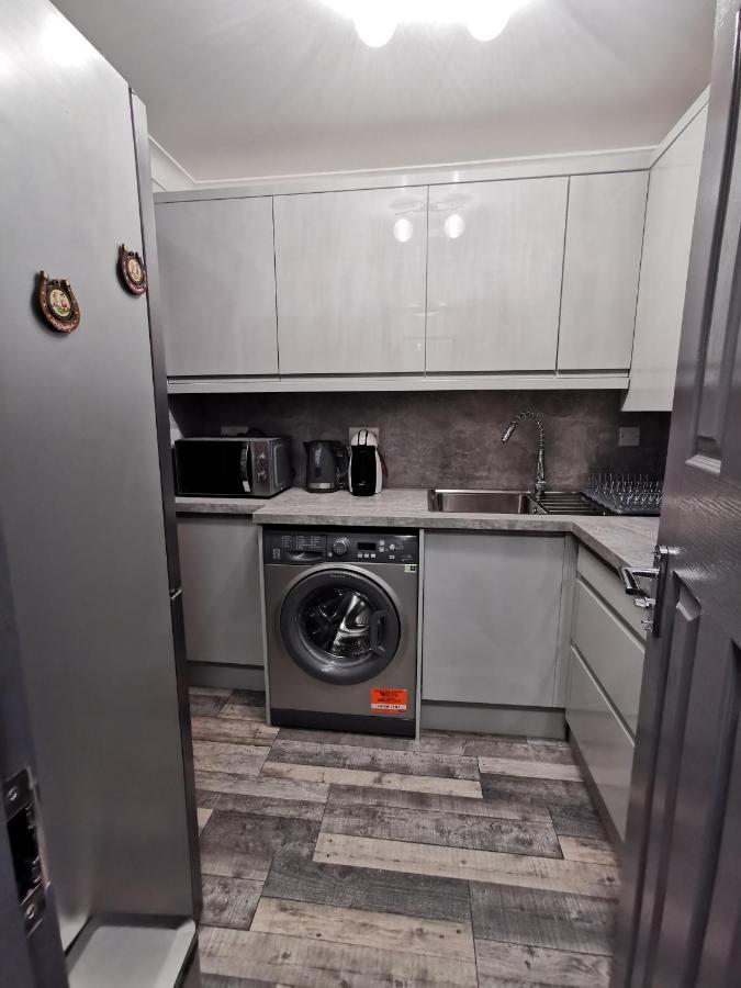 Palaz-2 bedroom flat Edmonton Eksteriør billede