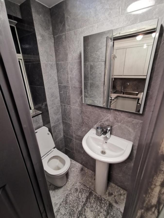 Palaz-2 bedroom flat Edmonton Eksteriør billede
